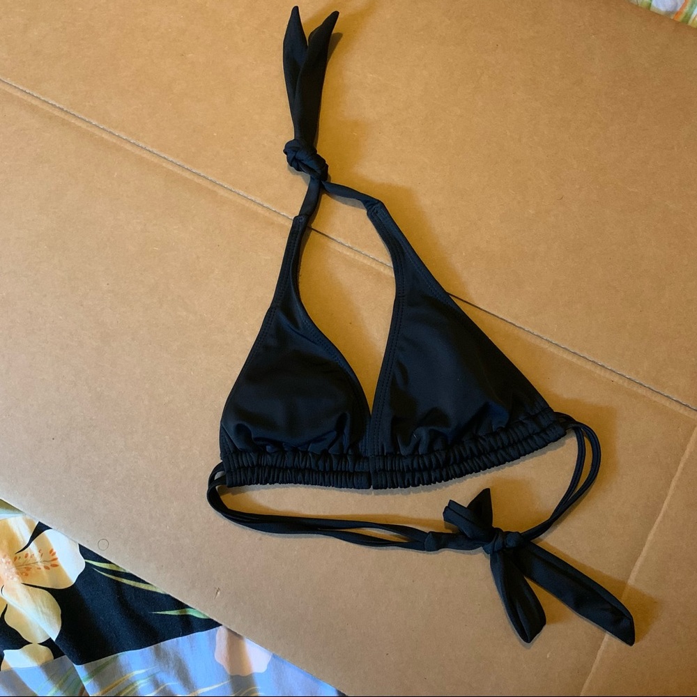 Hurley | Simple Black Bikini Top